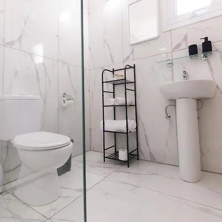 Laif Apartament *