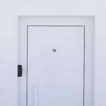 Laif Apartament *