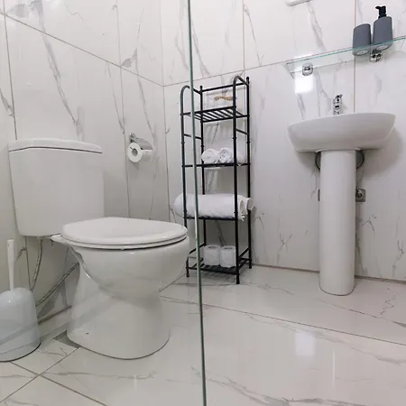 Laif Apartament *